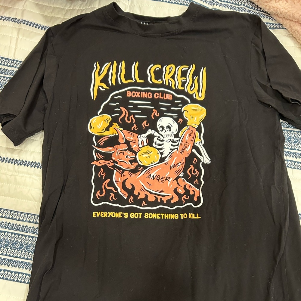 Kill crew tshirt, unisex, worn once